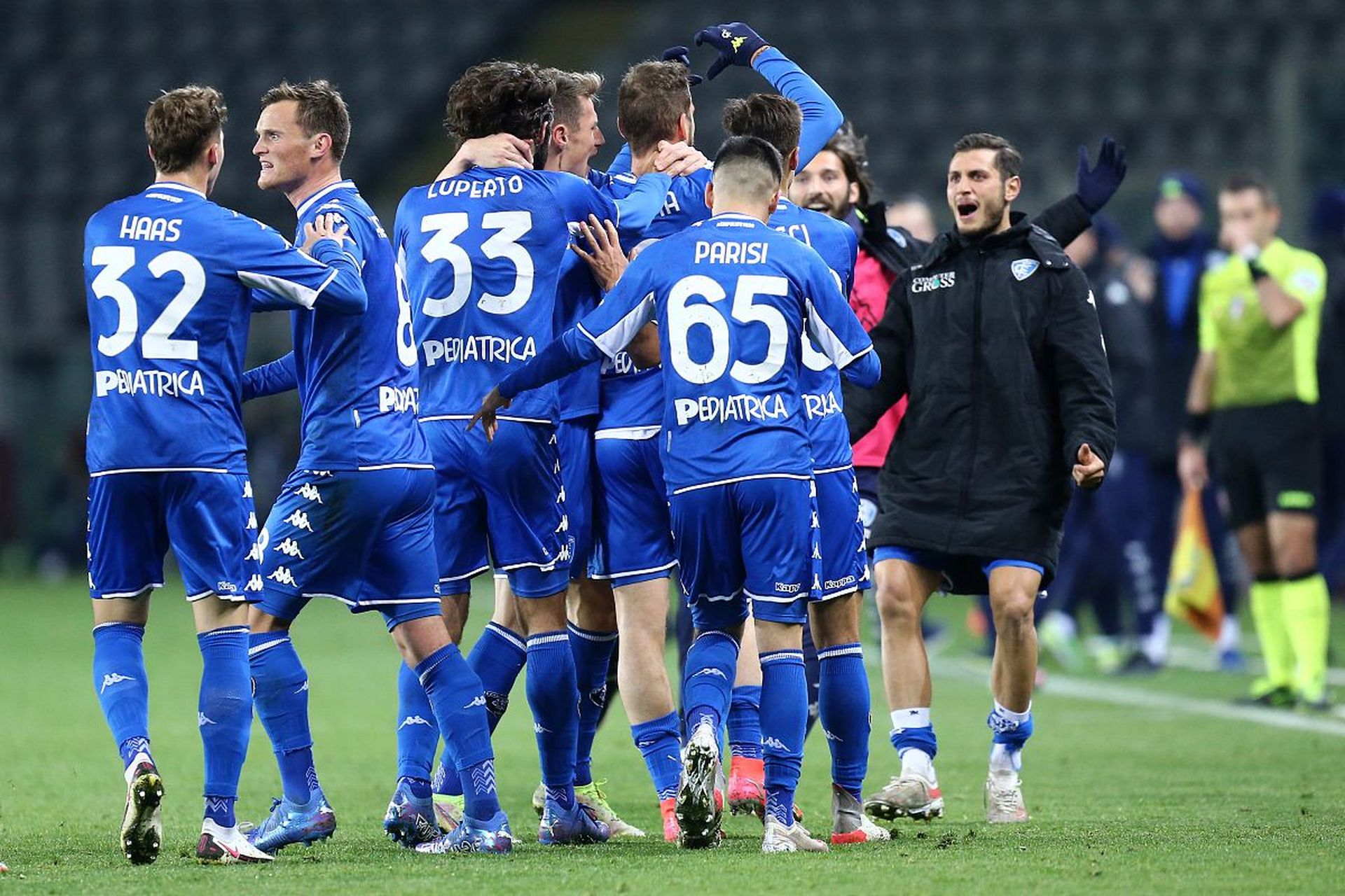 更加激烈 更加激烈